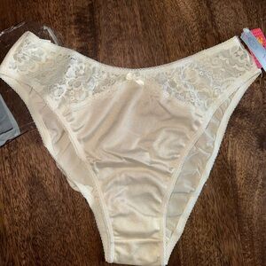 Rachel Cream Lace Trim Panties